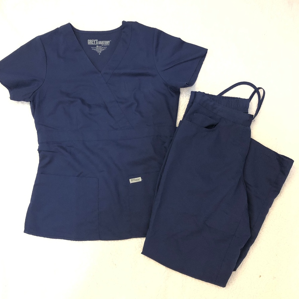 Greys Anatomy Women’s Small Indigo Scrub SET